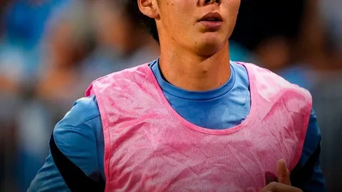 哥伦甲3连胜冲刺 分析：哥伦甲策略简洁